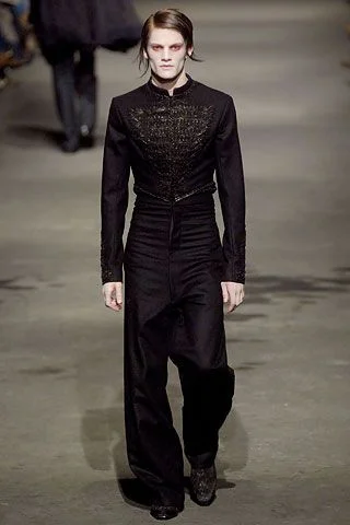 Look 32